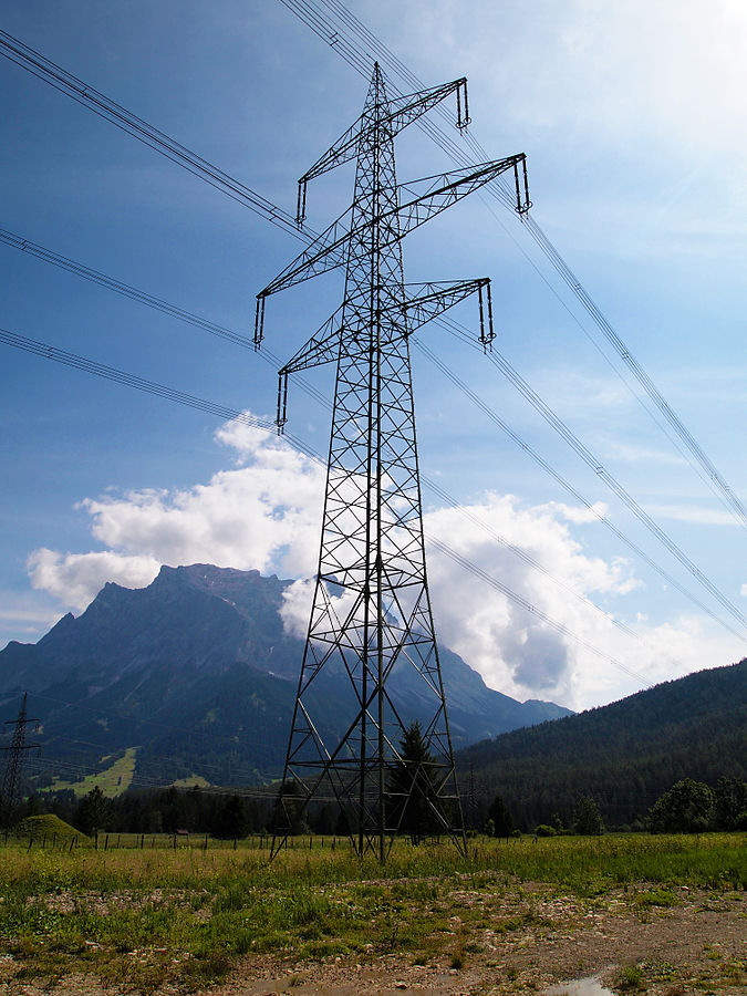675px-Biberwier_-_Power_line.jpg
