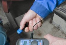 Przenośny stroboskop o zakresie regulacji częstotliwości do 12500 fpm